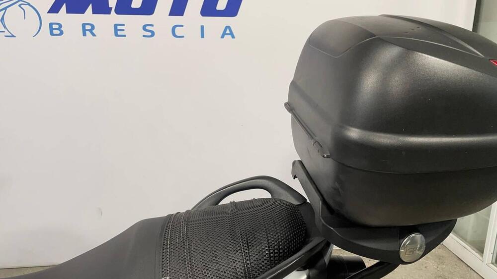 Kawasaki ER-6N (2005 - 08) (12)