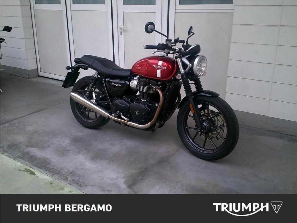 Triumph Street Twin 900 (2016) (2)