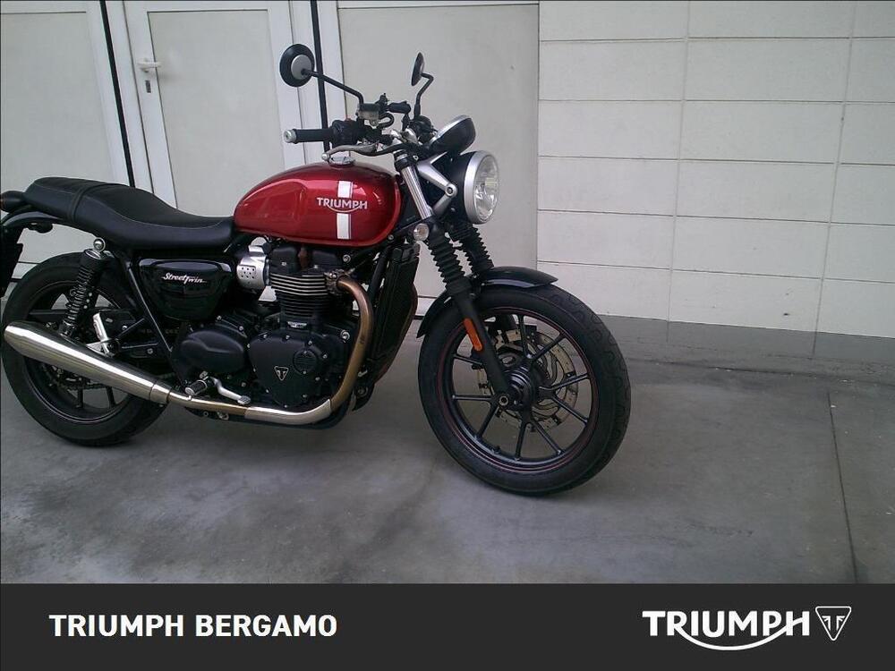 Triumph Street Twin 900 (2016) (8)