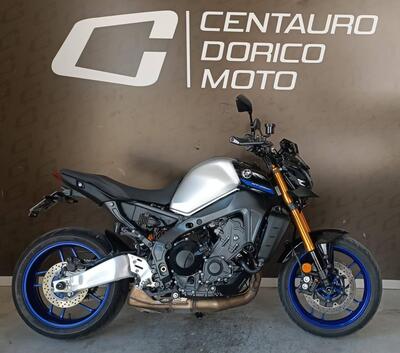 Yamaha MT-09 SP (2021 - 23) usata