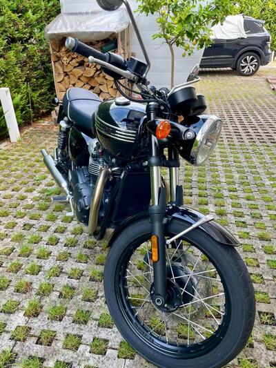 Triumph Bonneville T100 (2021 - 25) usata