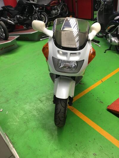 Honda CBR 1000 F (1989 - 92) usata