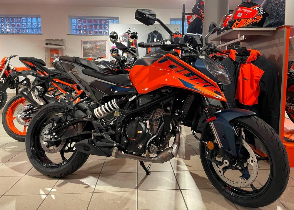 KTM 125 Duke (2024 - 25) (3)
