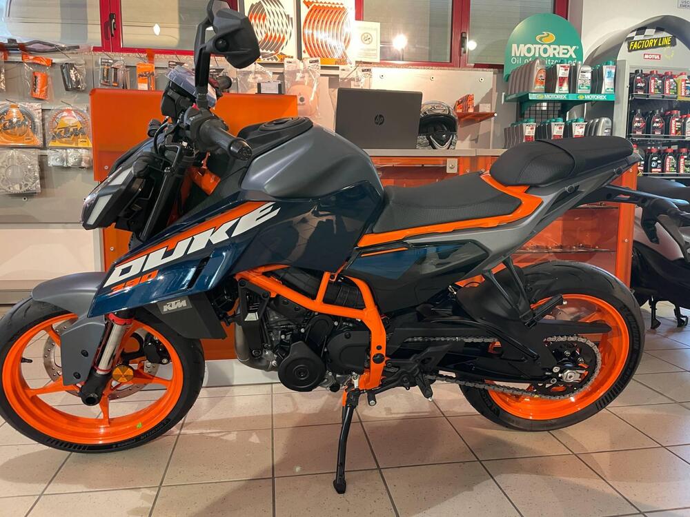 KTM 390 Duke (2024 - 25) (4)