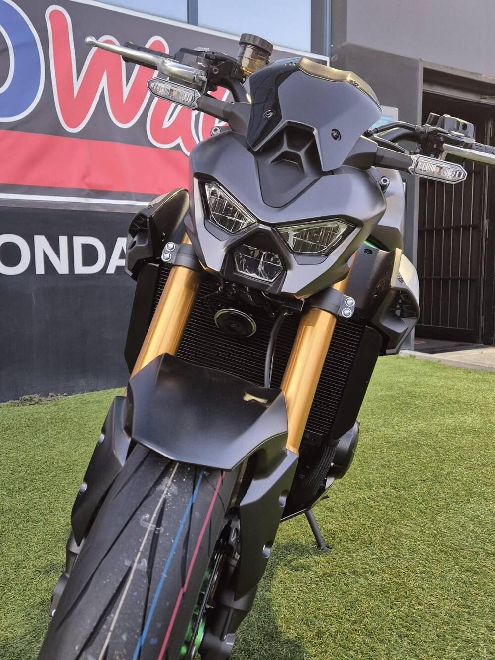 Kawasaki Z 900 SE (2025 - 26) (6)