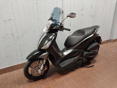 Piaggio Beverly 350 Police ABS-ASR (2018 - 20) usata