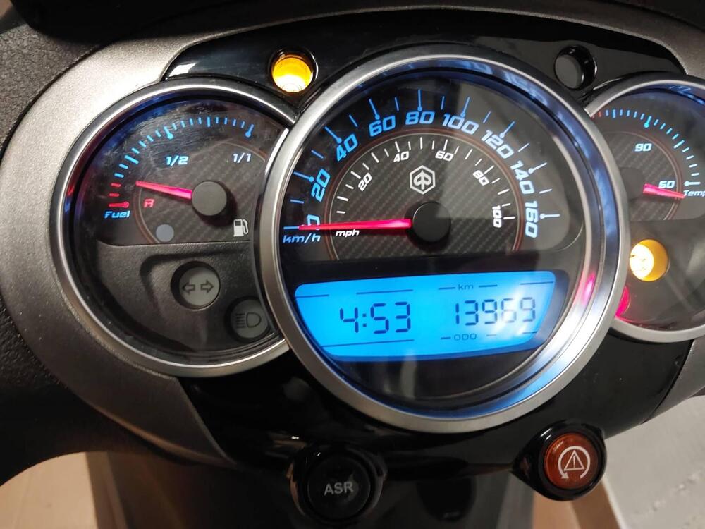 Piaggio Beverly 350 Police ABS-ASR (2018 - 20) (4)