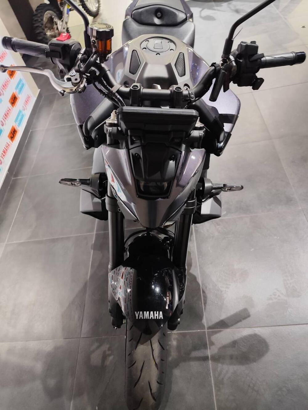 Yamaha MT-09 Y-AMT (2024 - 26) (7)