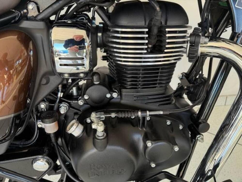 Royal Enfield Meteor 350 (2021 - 26) (13)