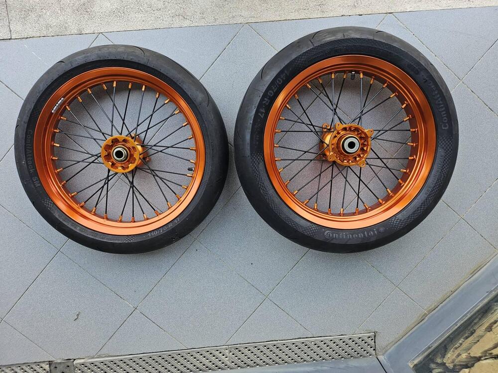 Coppia cerchi da 17 FA.BA (4)