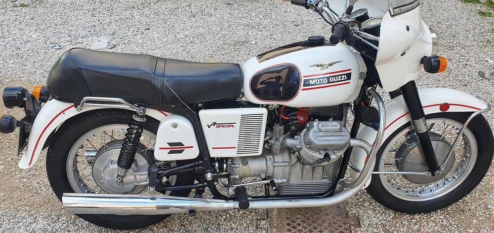 Moto Guzzi V7 SPECIAL (7)