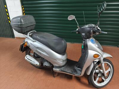 Kymco People 150 usata
