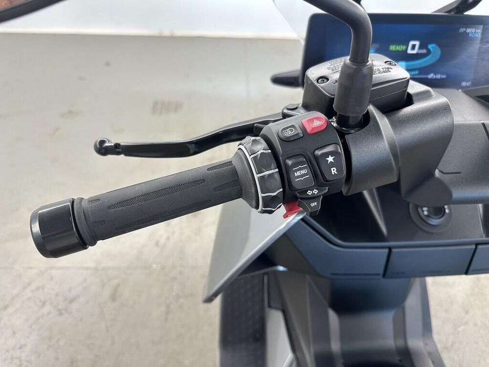 Bmw CE 04 (2021 - 25) (9)