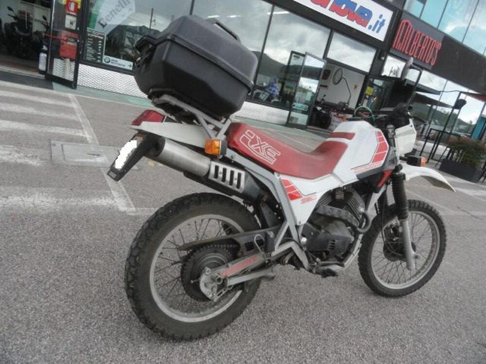 Moto Morini KANGURO 350 XEi (8)