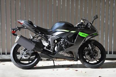 Kawasaki Ninja 636 ZX-6R (2024 - 26) nuova