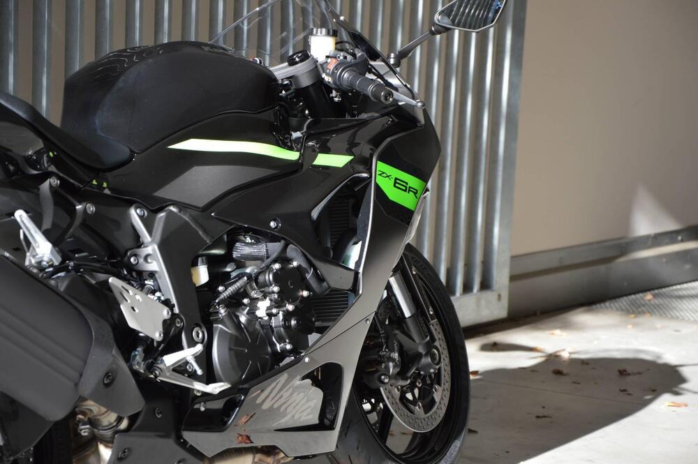 Kawasaki Ninja 636 ZX-6R (2024 - 26) (5)