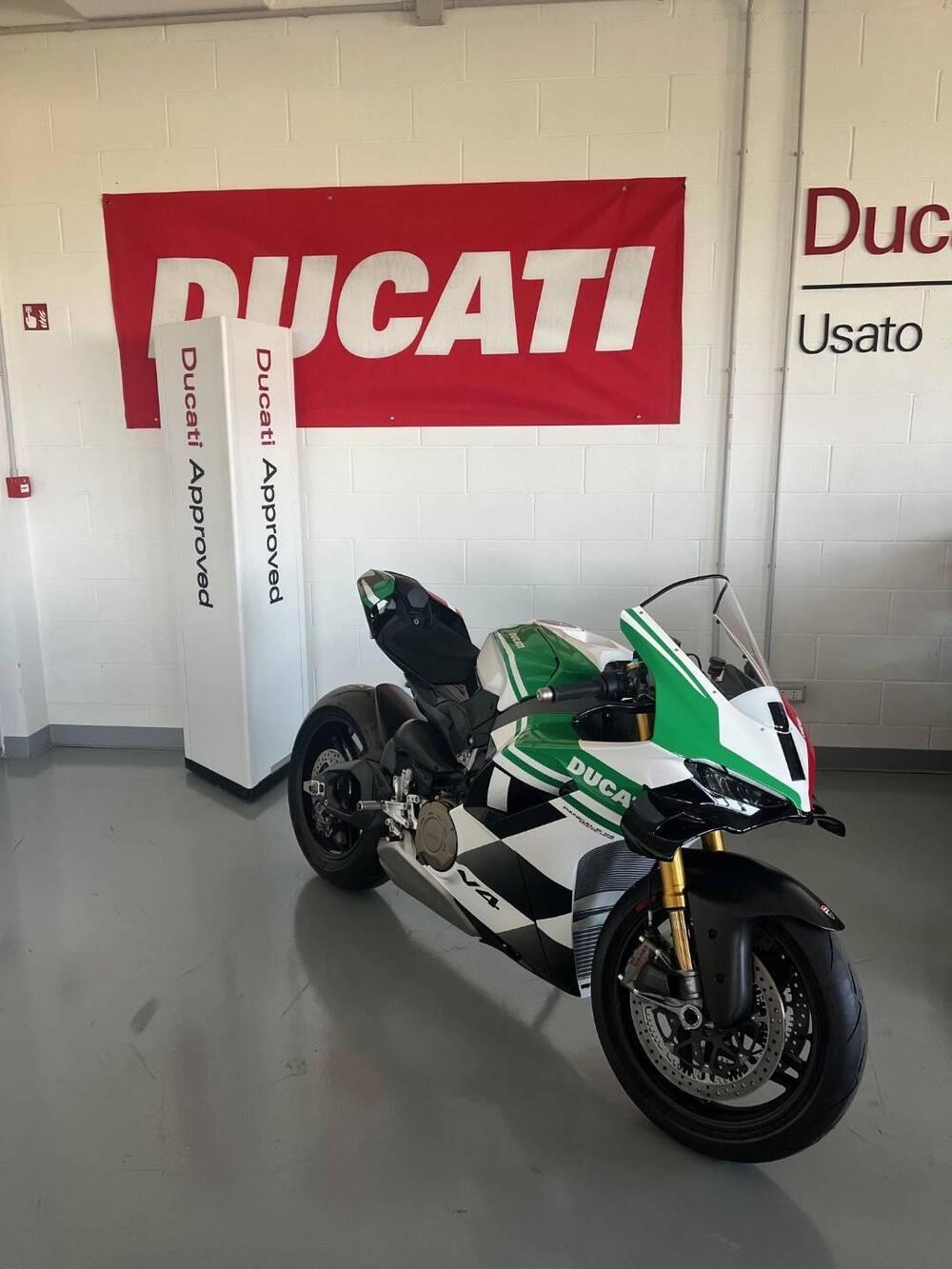 Ducati Panigale V4 Tricolore (2025 - 26) (2)
