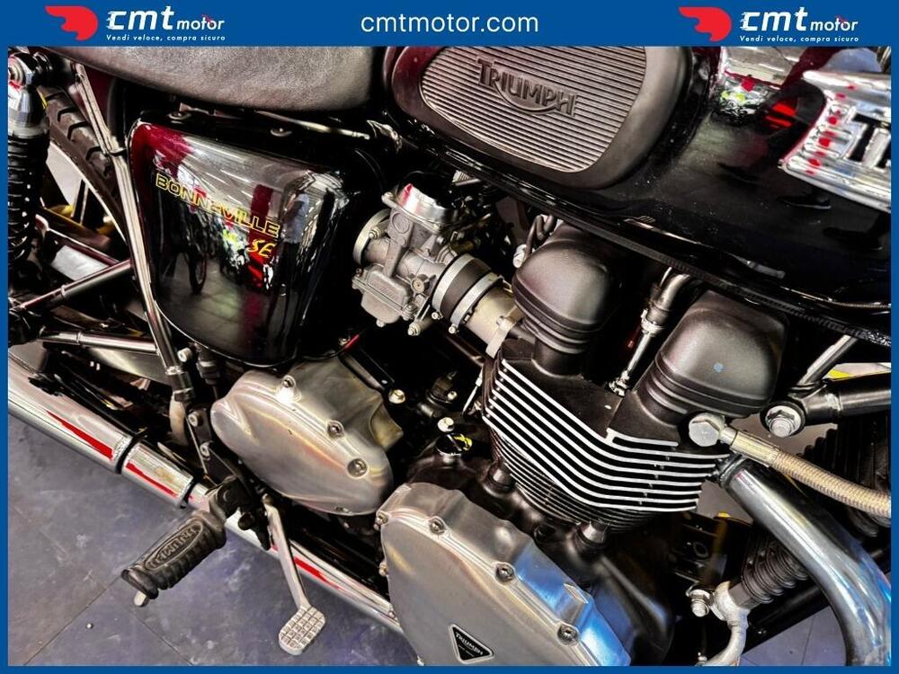 Triumph Bonneville SE (2009 - 13) (9)