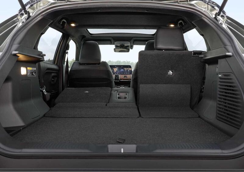Suzuki Vitara (2025-->>) (12)