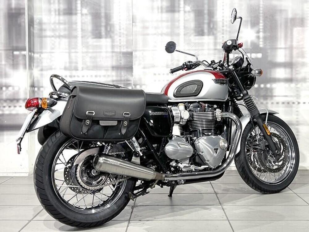 Triumph Bonneville T120 (2016 - 20) (8)