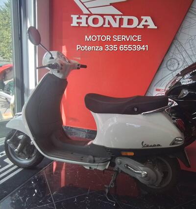 Vespa LX 50 2T (2009 - 14) usata