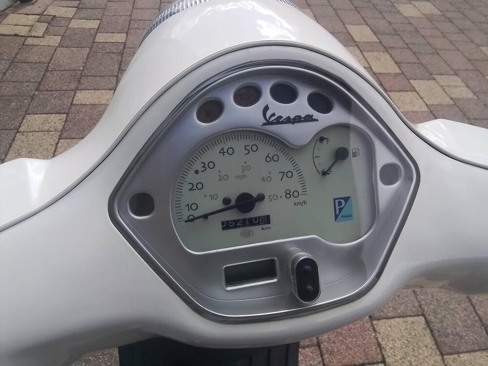 Vespa LX 50 2T (2009 - 14) (9)