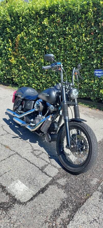 Harley-Davidson 1584 Street Bob (2008 - 15) - FXDB usata