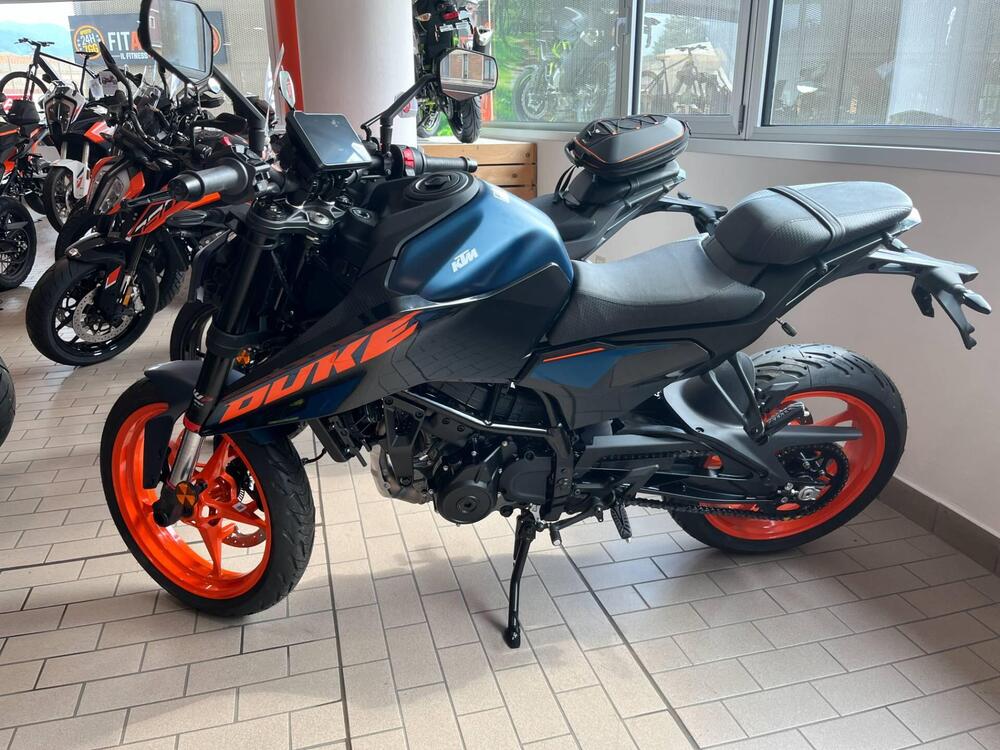 KTM 125 Duke (2024 - 26) (2)