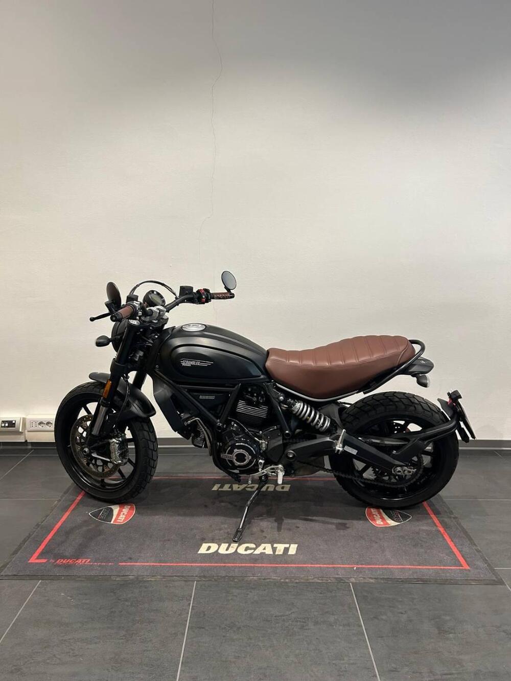 Ducati Scrambler 800 Icon (2021 - 22) (2)