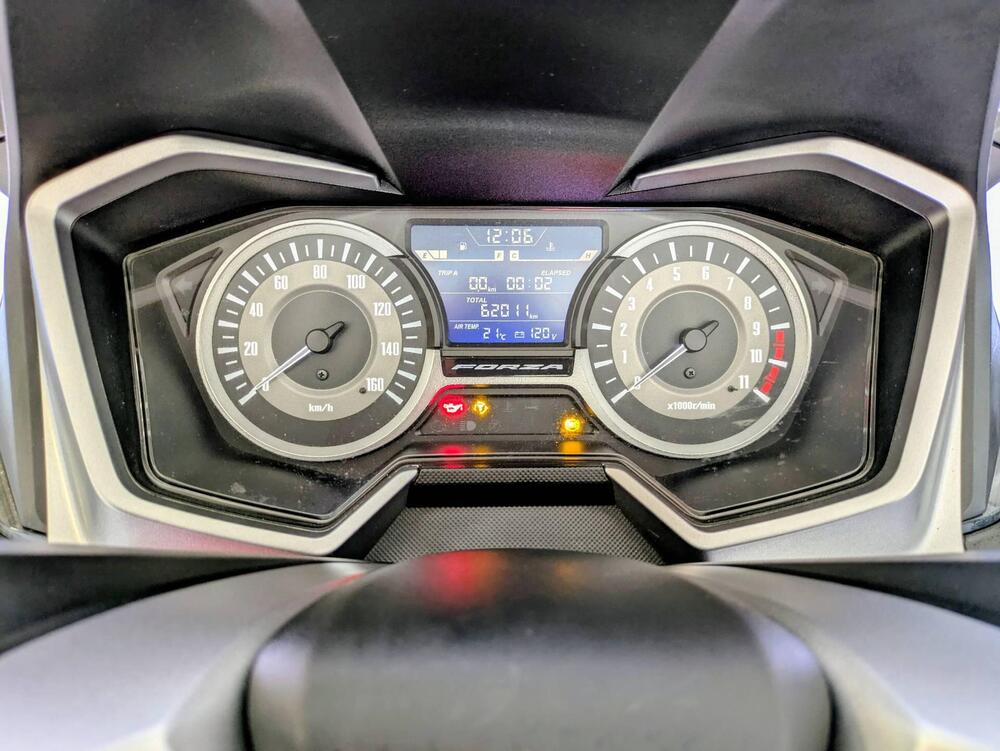 Honda Forza 300 ABS (2018 - 20) (2)