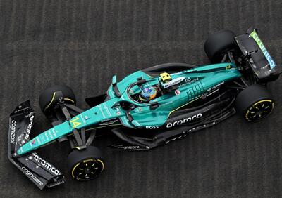 F1. Alonso domina la FP1 di Singapore, Leclerc secondo nel caldo di Marina Bay