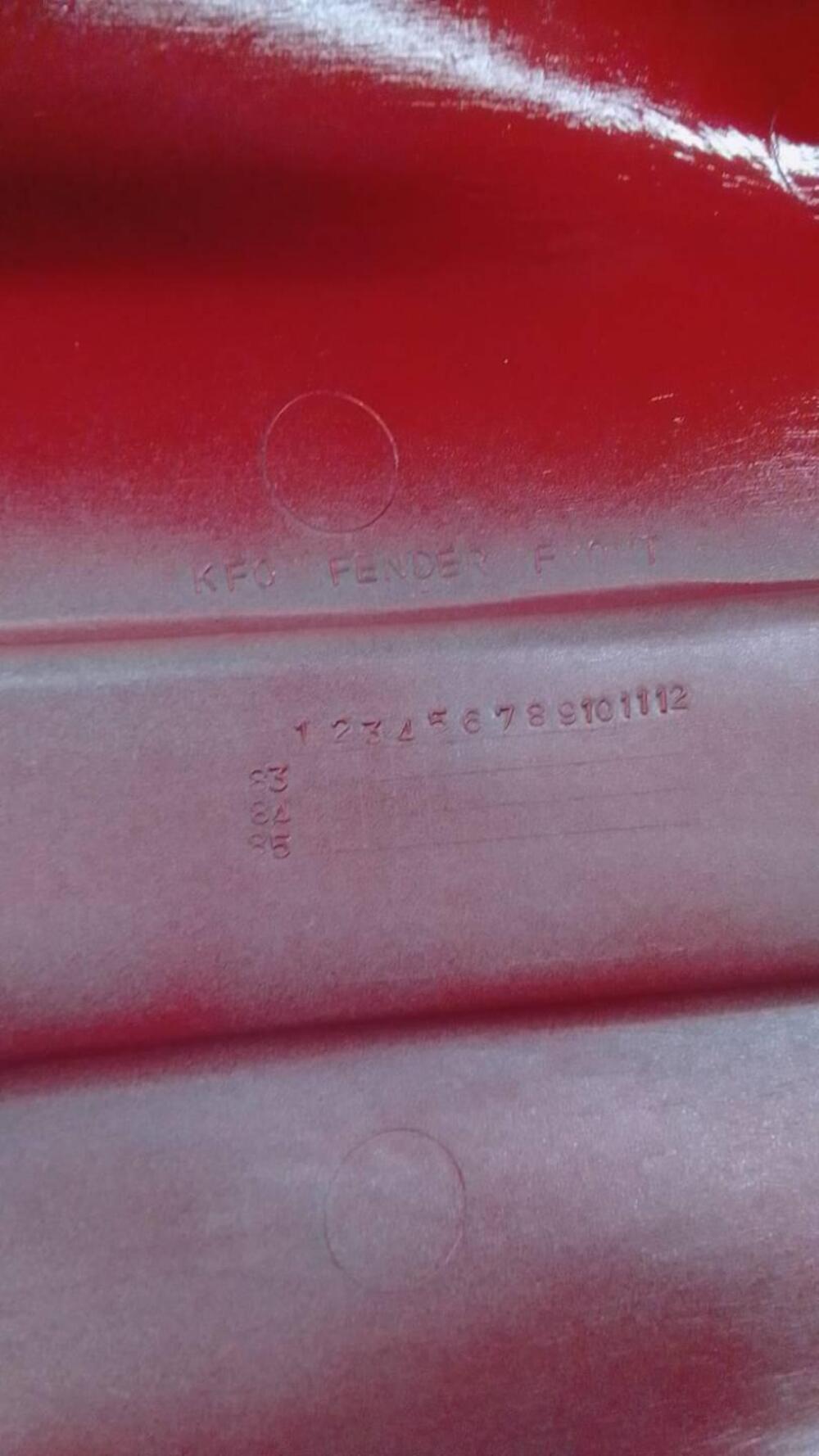 COPERCHIO LATERALE DX DOMINATOR Honda (2)