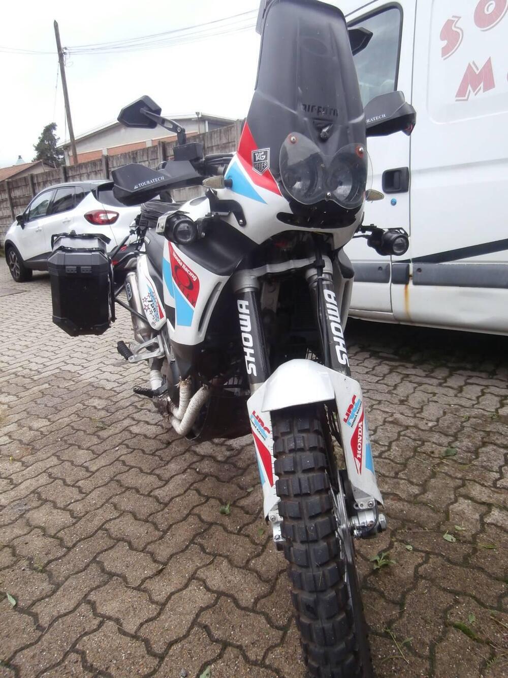 Honda Africa Twin XRV 750 (1993 - 95) (5)