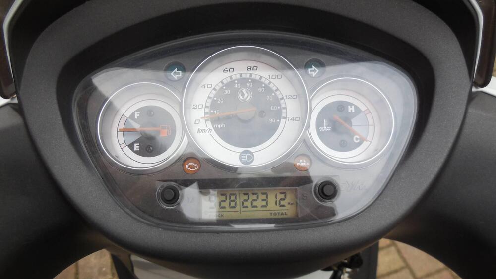 Sym HD 200 EVO (2011 - 14) (4)