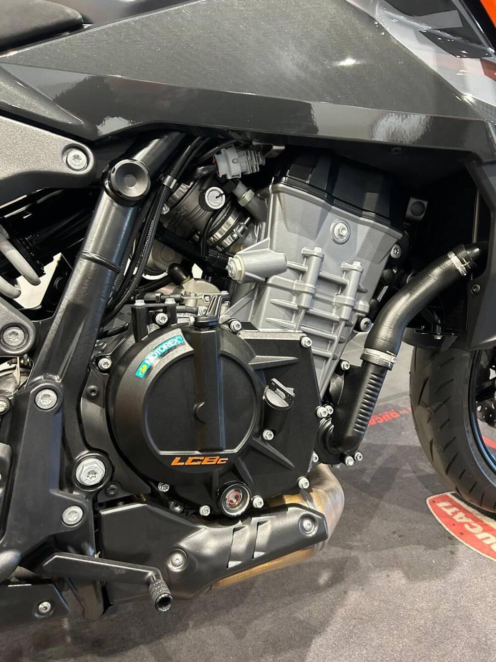 KTM 990 Duke (2024 - 26) (9)