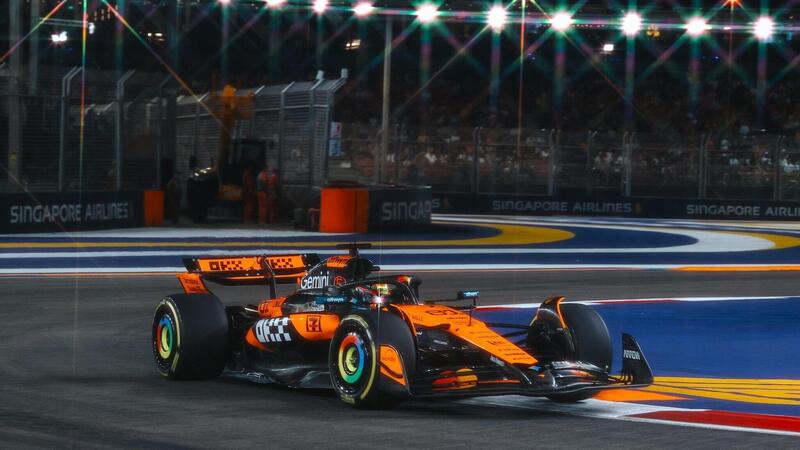 F1, GP Singapore 2025: Piastri regola la FP2. Incidente tra Leclerc e Norris: ecco cosa &egrave; successo a Marina Bay