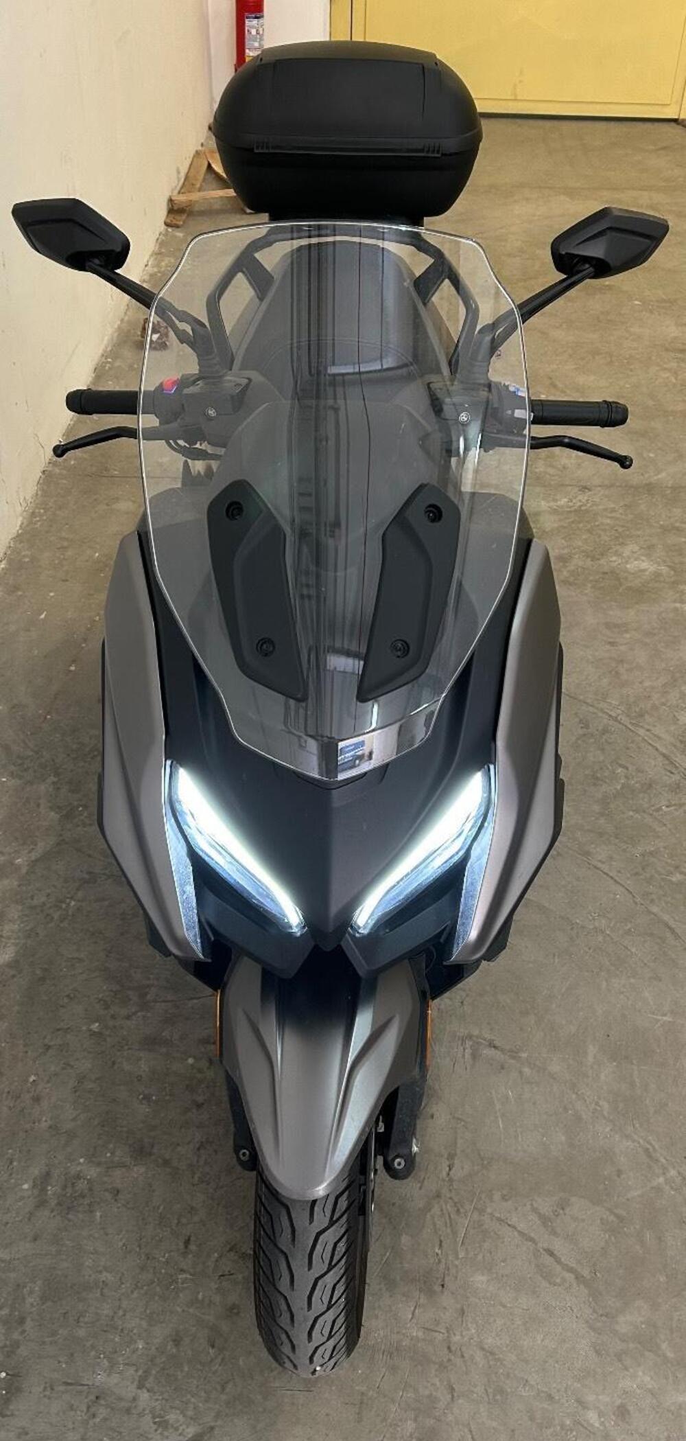 QJ Motor Fort 350 (2024) (4)