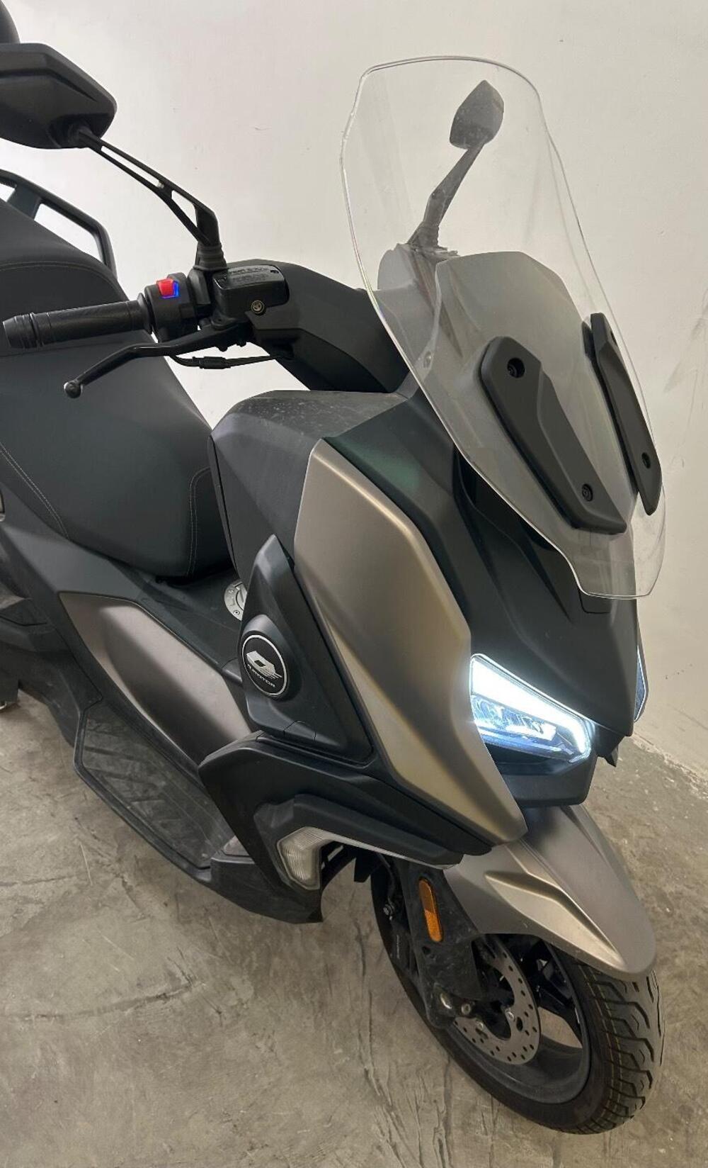 QJ Motor Fort 350 (2024) (10)