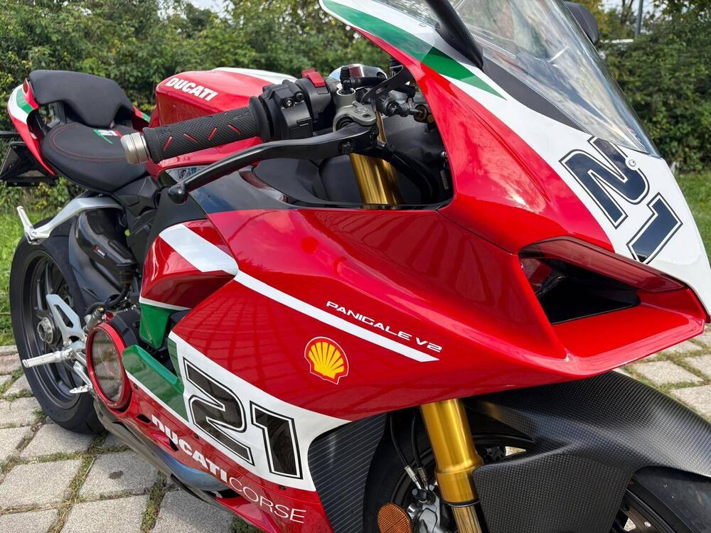 Ducati Panigale V2 Bayliss 1st Championship 20th Anniversary (2021 - 24) (7)