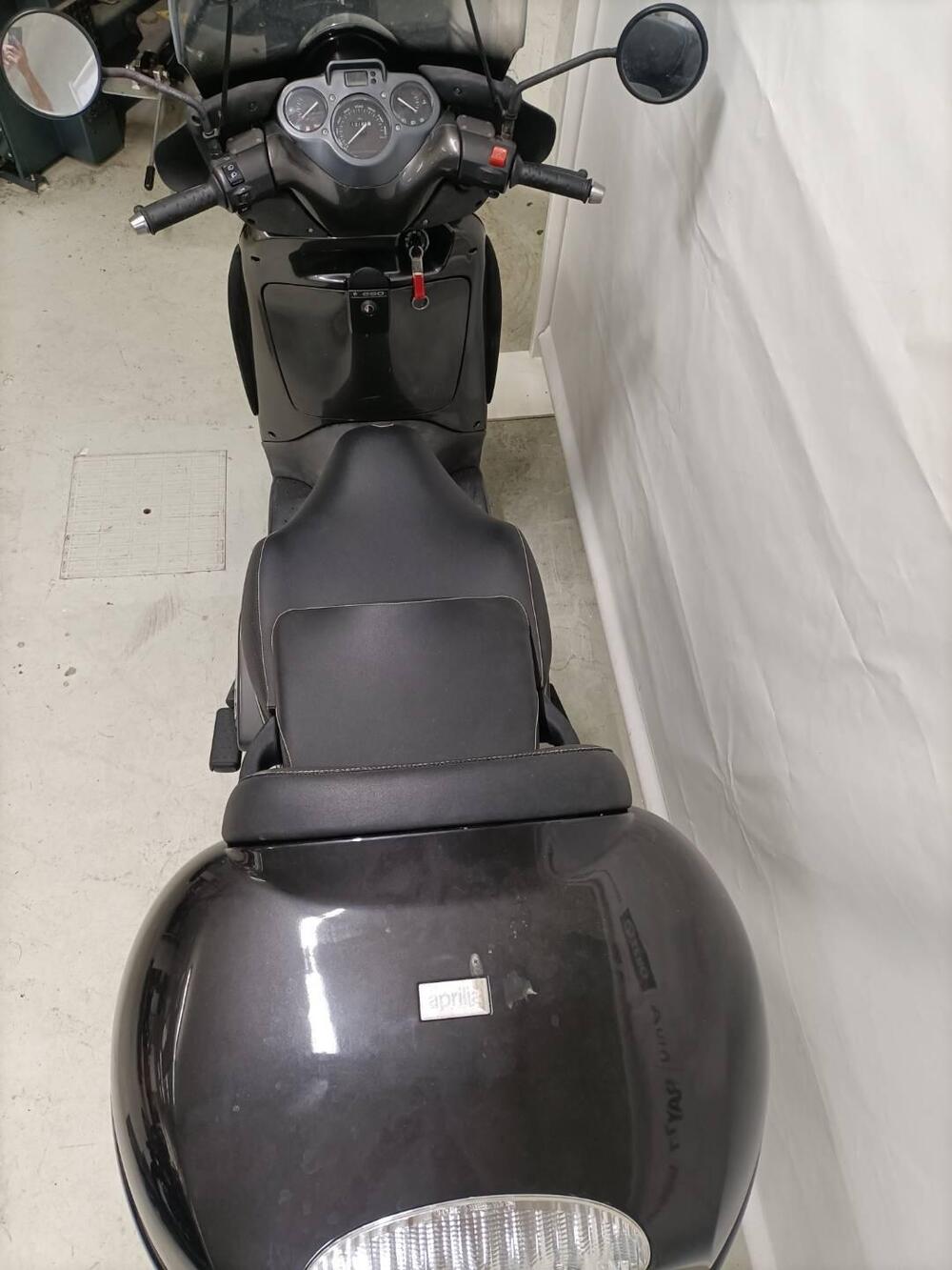 Aprilia Scarabeo 250 (2005 - 06) (7)