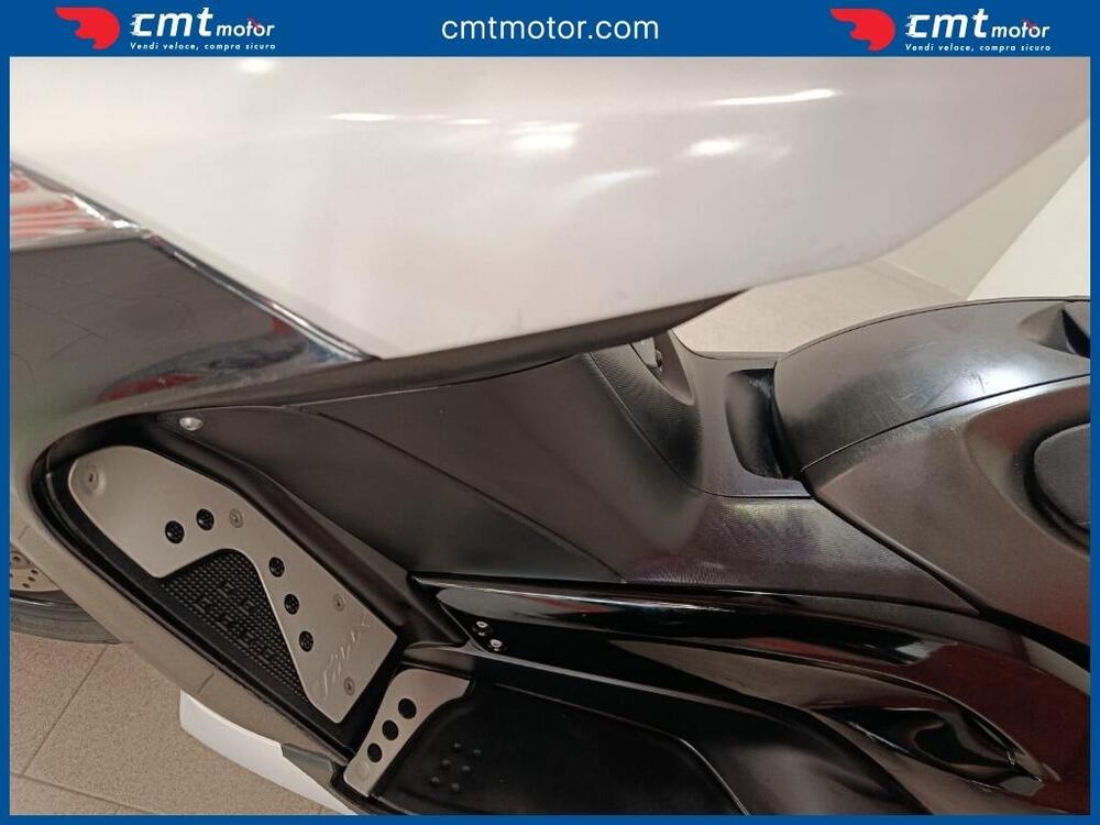 Yamaha T-Max 500 White Max (2010 - 11) (7)