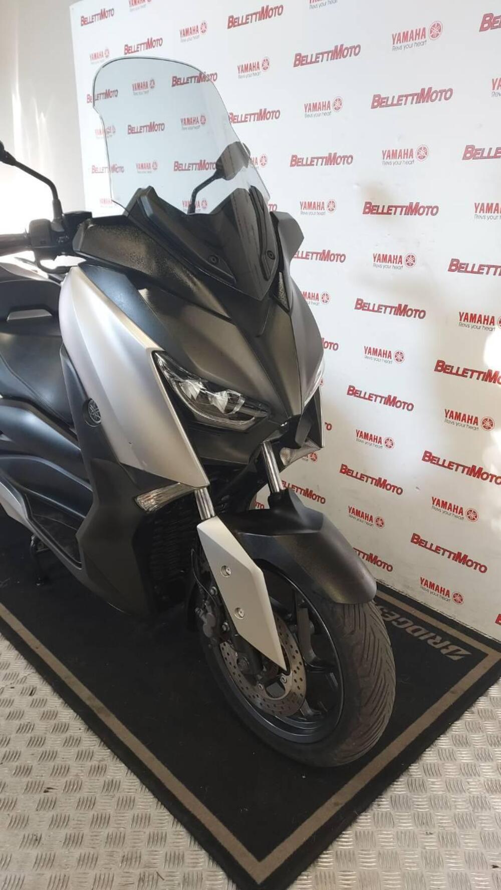 Yamaha X-Max 300 ABS (2017 - 20) (4)