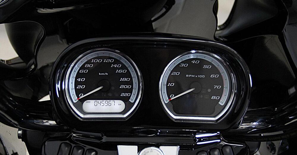 Harley-Davidson 114 Road Glide Limited (2020) - FLTRK (7)