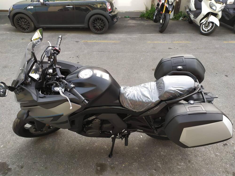 CFMOTO 650GT (2021 - 26) (10)
