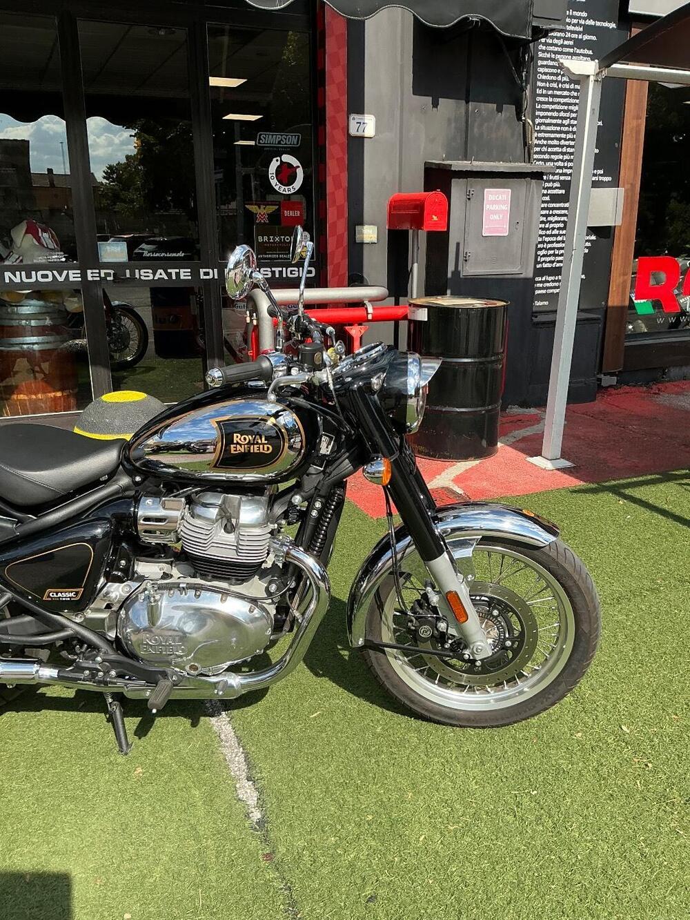 Royal Enfield Classic 650 (2025 - 26) (10)