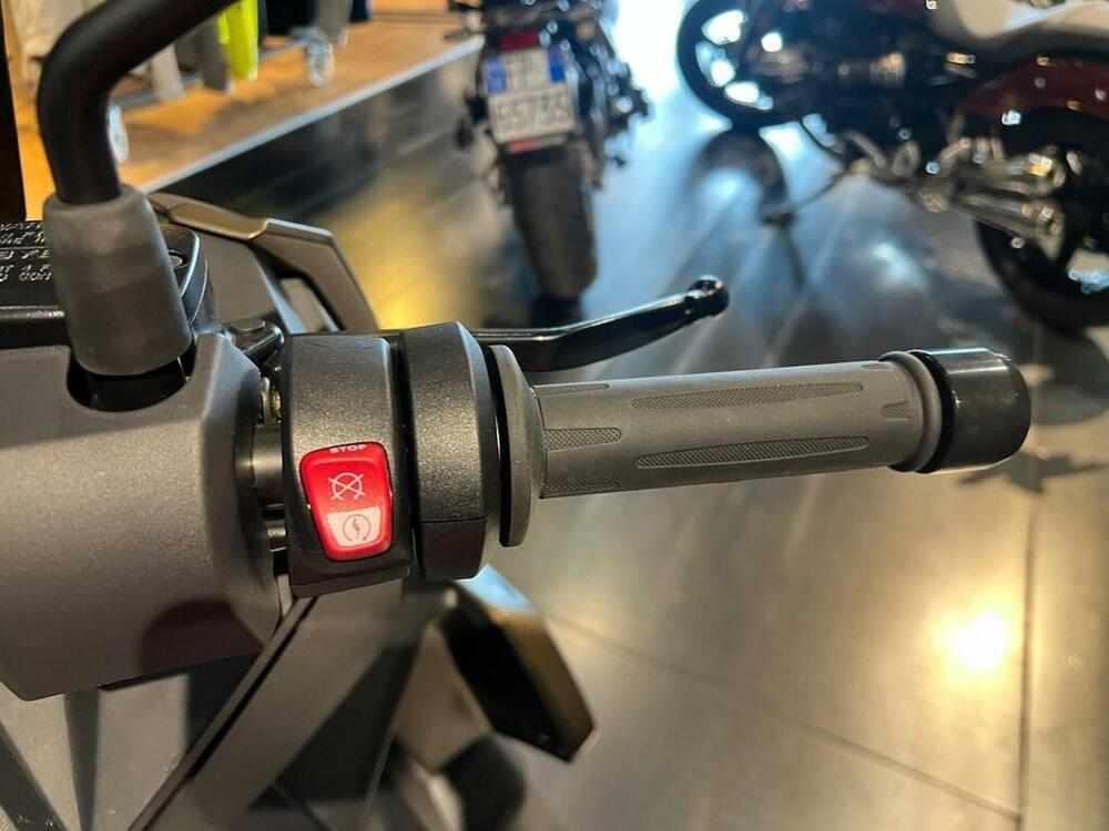 Bmw C 400 X (2025 - 26) (9)