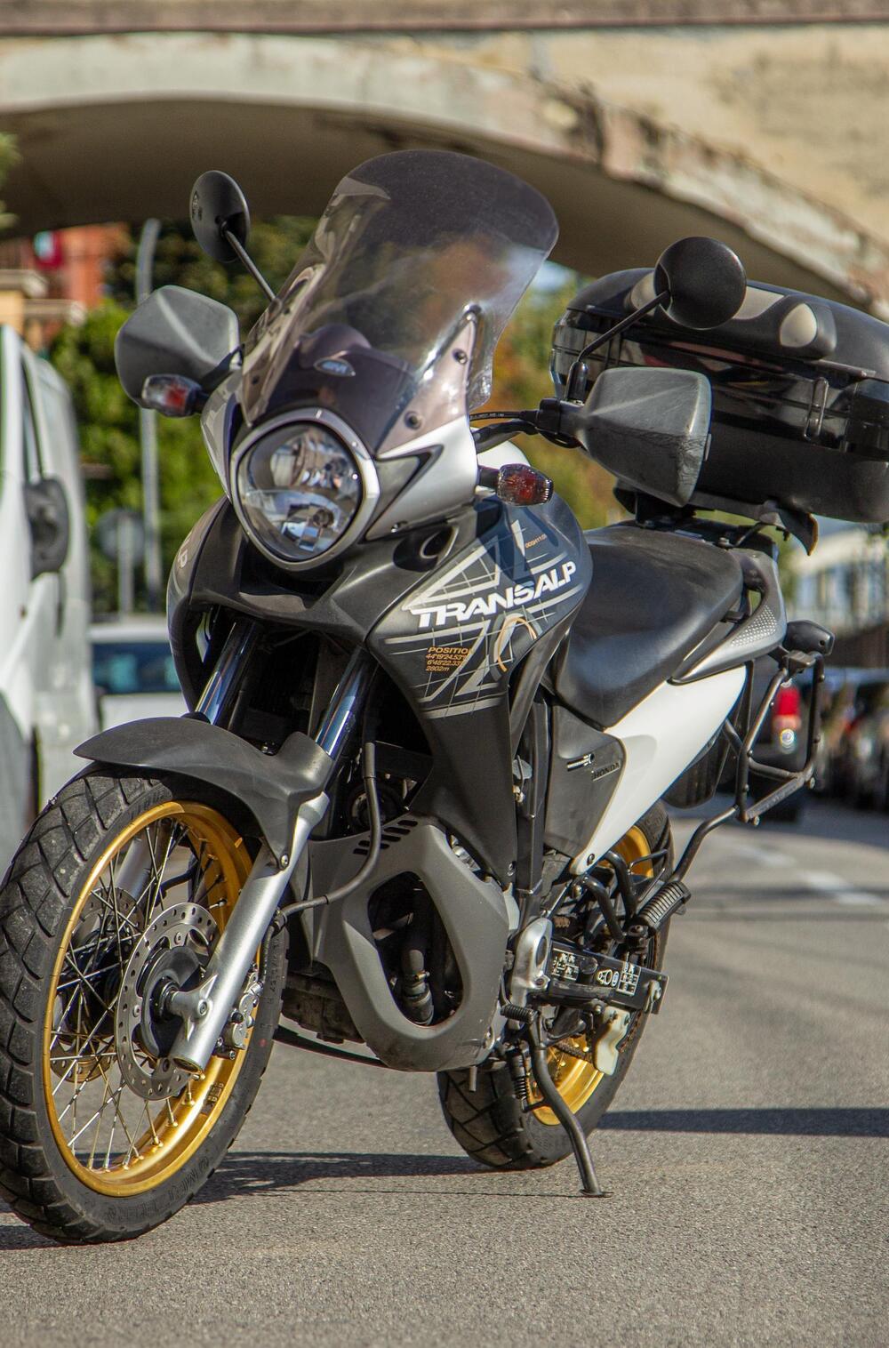 Honda Transalp XL 700 V (2007 - 2013) (2)