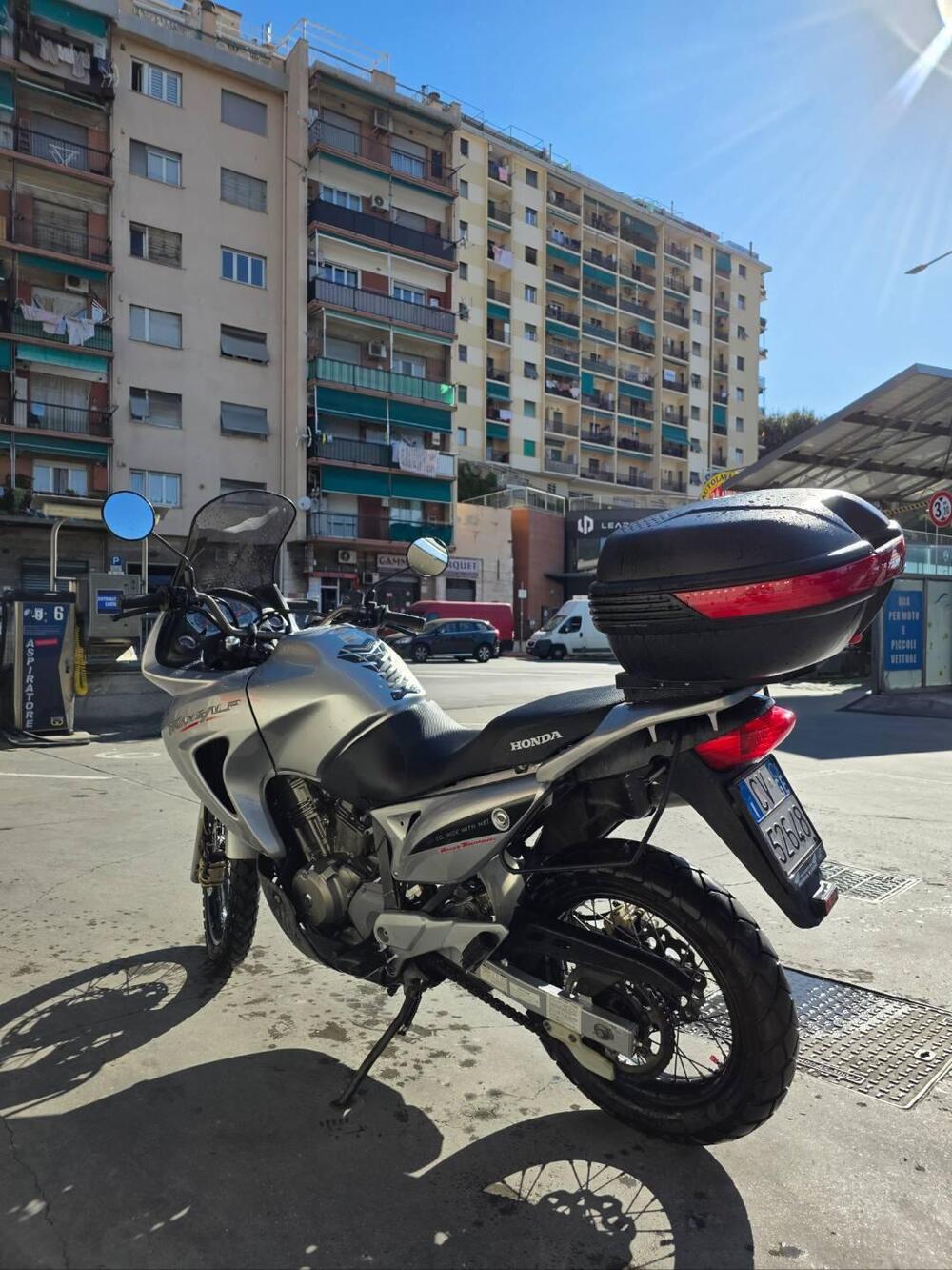 Honda Transalp XL 650V (2005 - 06) (4)