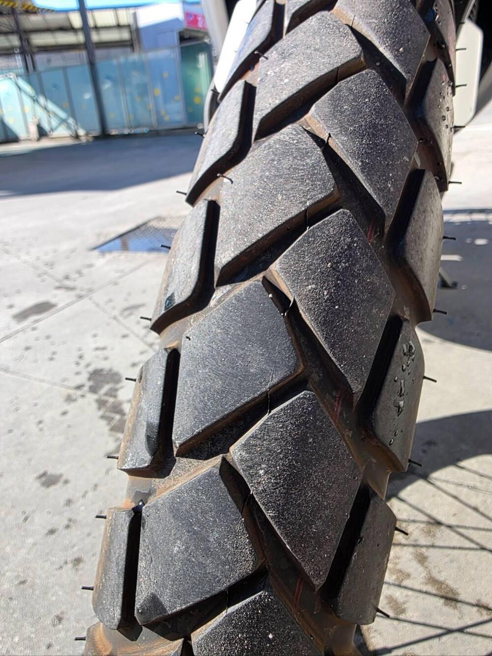 Honda Transalp XL 650V (2005 - 06) (9)