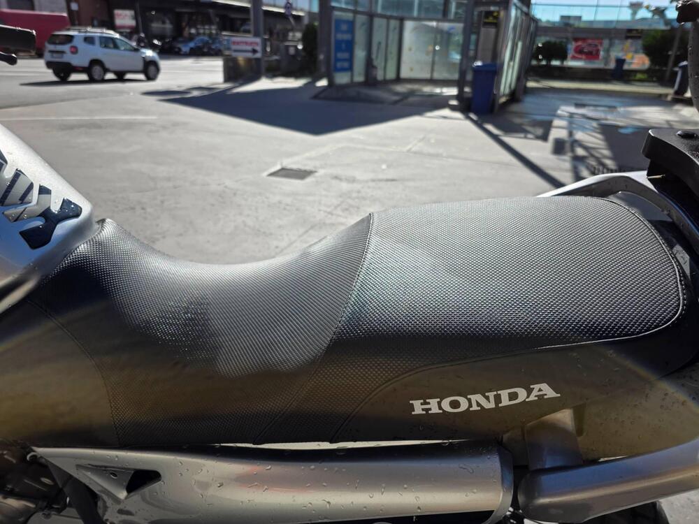 Honda Transalp XL 650V (2005 - 06) (10)